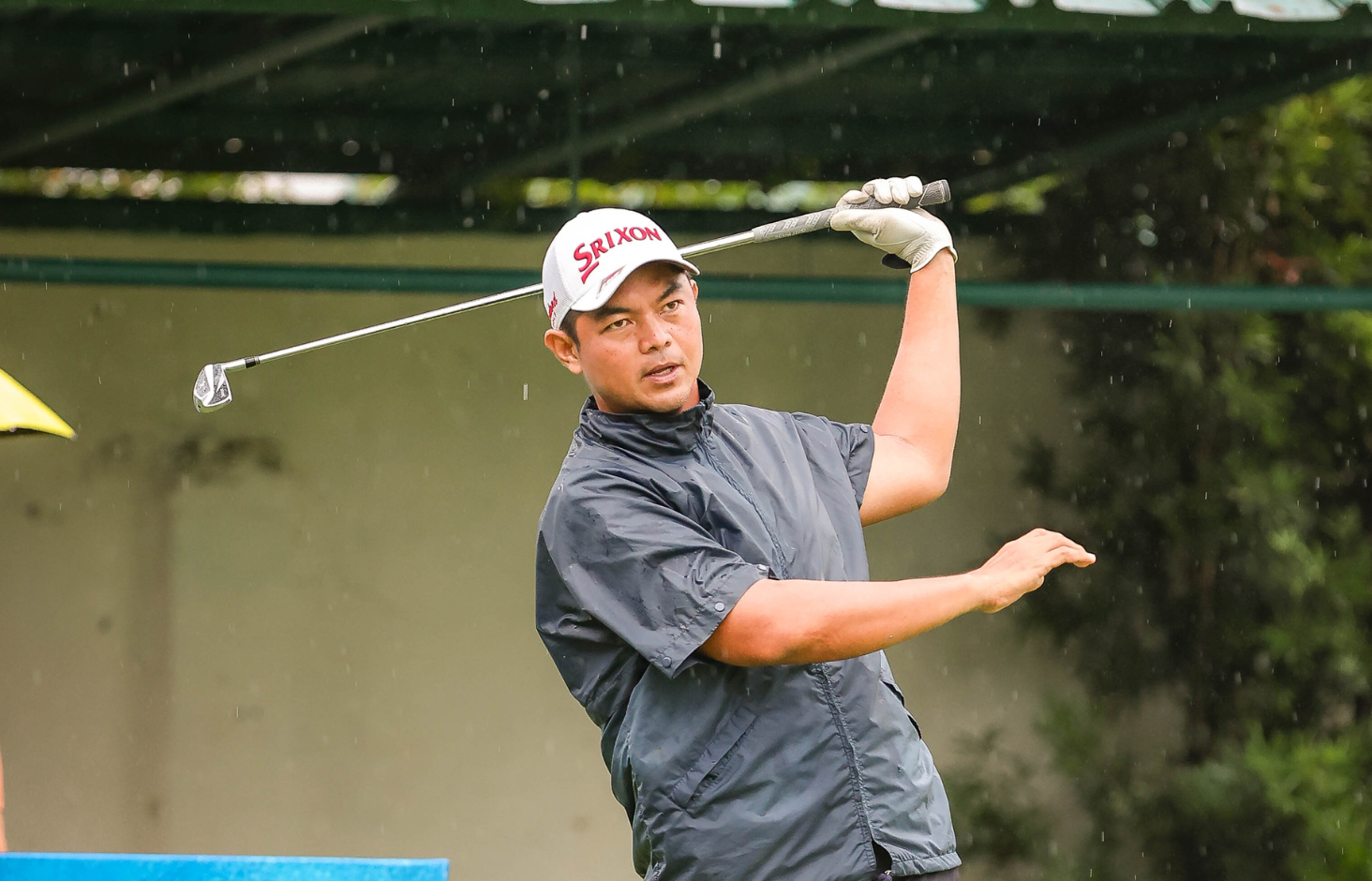 Bibat surges through stormy weather to snare ICTSI Negros lead Bibat surges through stormy weather to snare ICTSI Negros lead