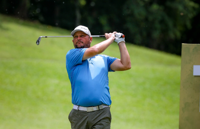 Van der Valk's surge sets stage for Forest Hills shootout with Jaraula